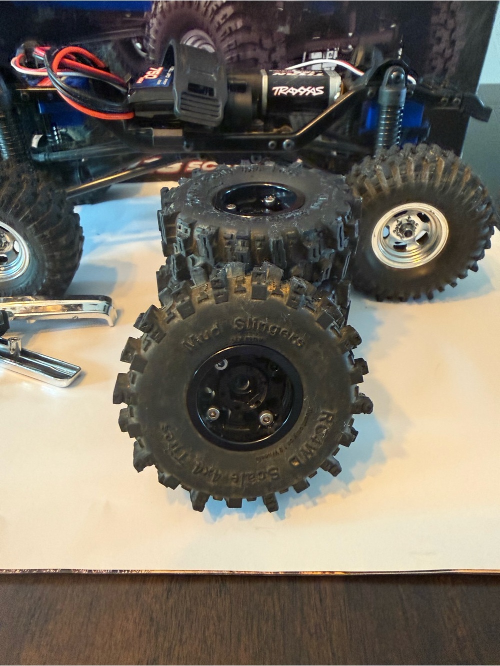 TRX-4M F-150 Ranger XLT RC Truck Kit - Black - Picture 4 of 4